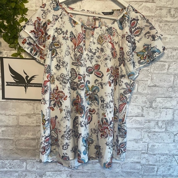 SHEIN Curve Fun Colorful Print Paisley Short Sleeve Blouse Size 1X - Picture 1 of 8